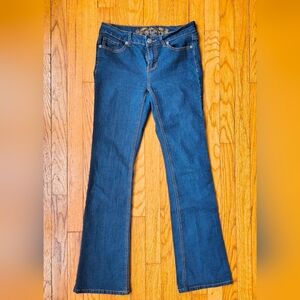 (B3G1) Women's Flare Jeans